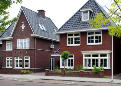 Twee klassieke woningen te Enschede