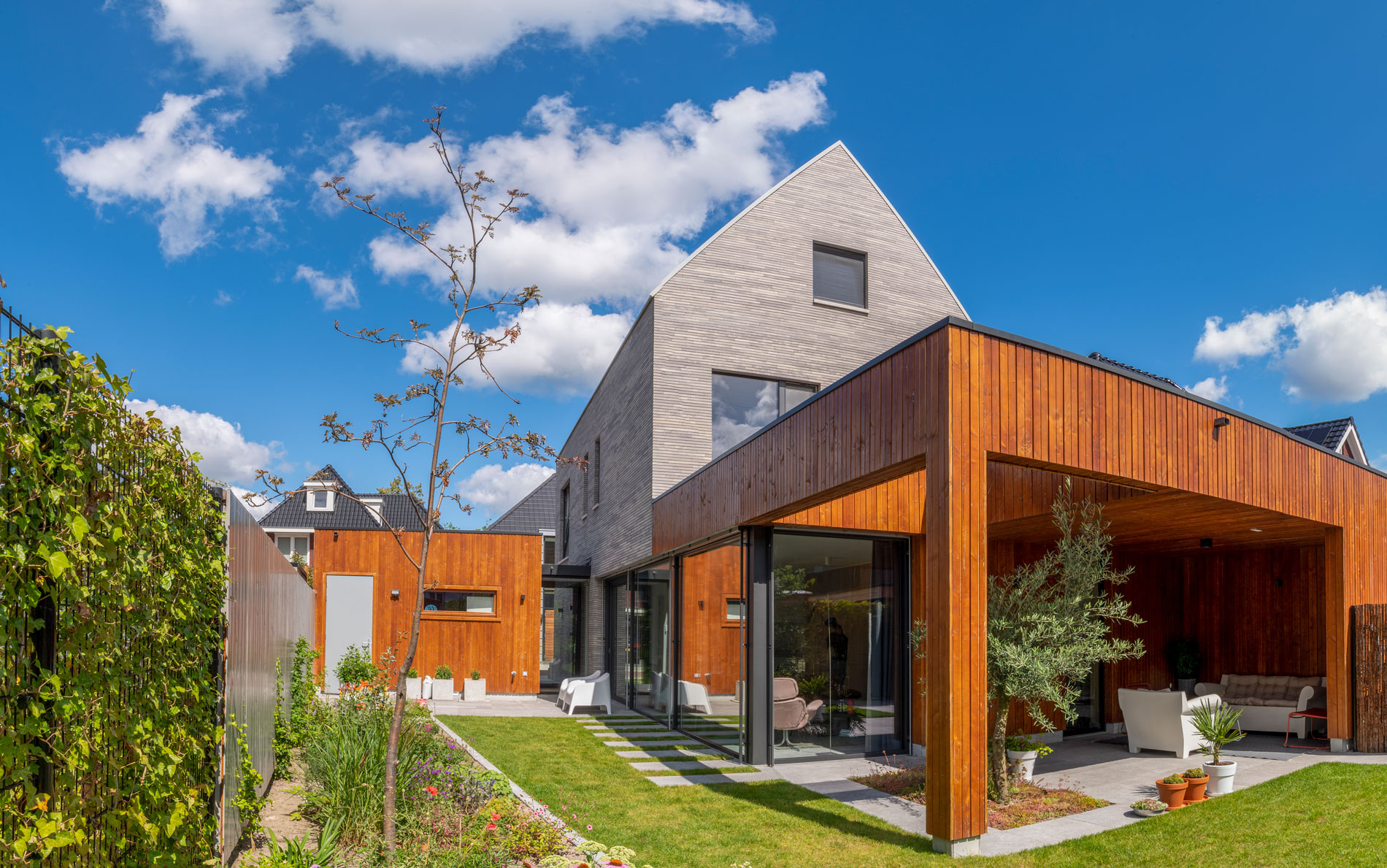 Stadsvilla Enschede Boddenkamp achtergevel tuin